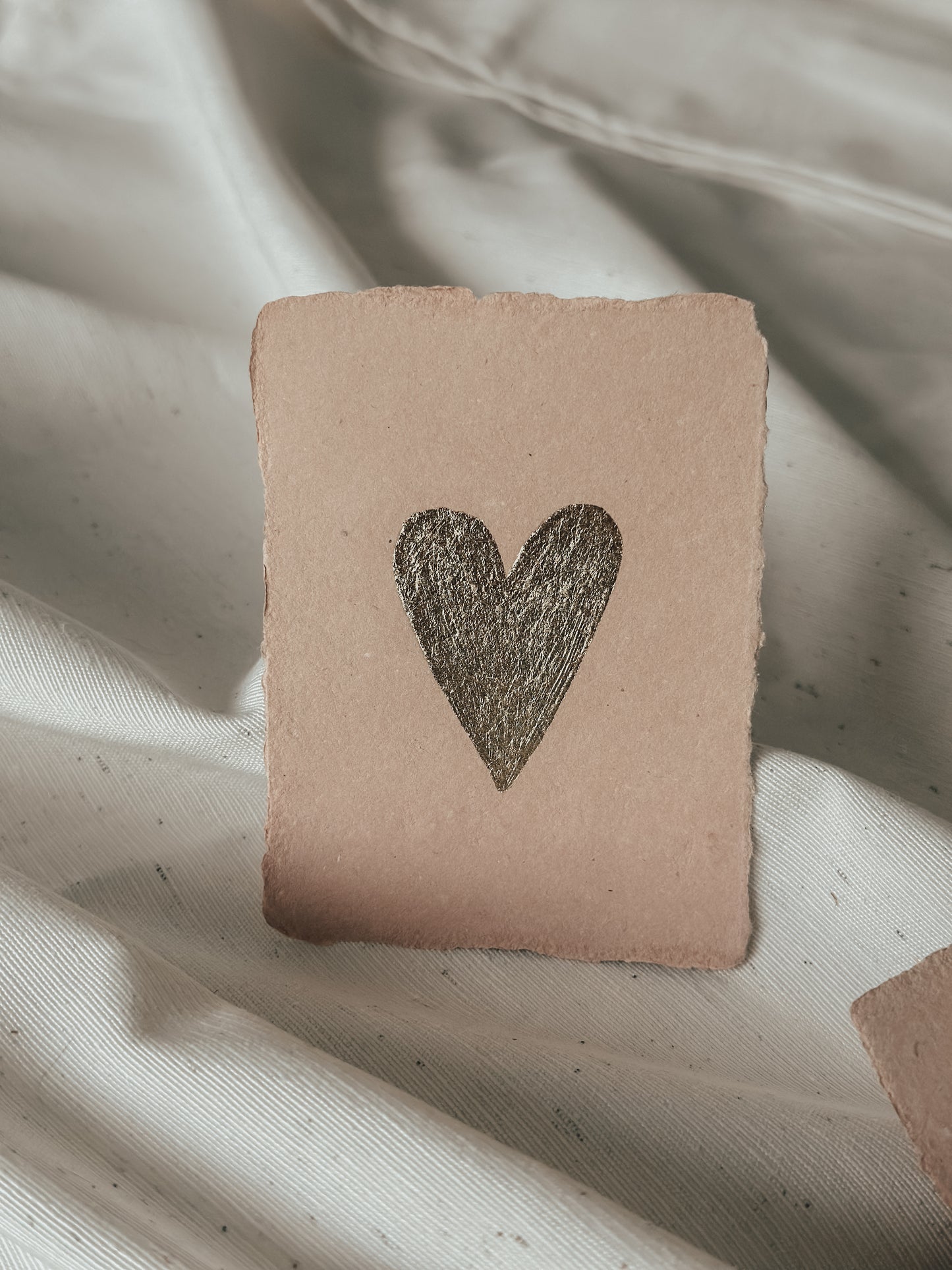 Kaartje met bladgoud hart - Blush